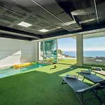 In With Pool, Jacuzzi, Bbq, View, Ac, 12pax