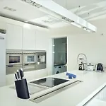 In With Pool, Jacuzzi, Bbq, View, Ac, 12pax Villa Sitges