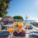 Villa In With Pool, Jacuzzi, Bbq, View, Ac, 12pax